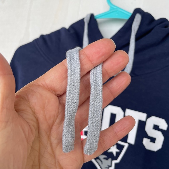 NFL Patriots Team Apparel Blue and Gray Sweatshirt NWT - Picture 8 of 11